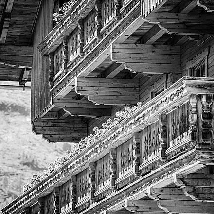 Casa Gutwenger con molto legno Casa Gutwenger con molto legno